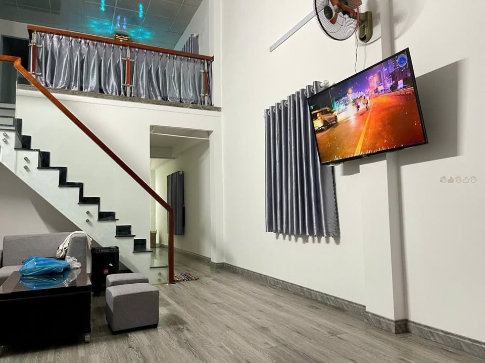 Nhà mặt tiền đường Nại Hiên Đông 9, Sơn Trà - 4PN, giá chỉ 6 tỷ - Sẵn sàng vào ở!