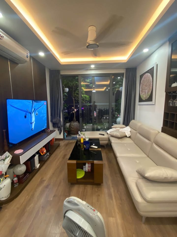 Căn hộ Geleximco Southern Star 93m² giá 10.6 tỷ - Thiết kế tiện nghi, view đẹp!