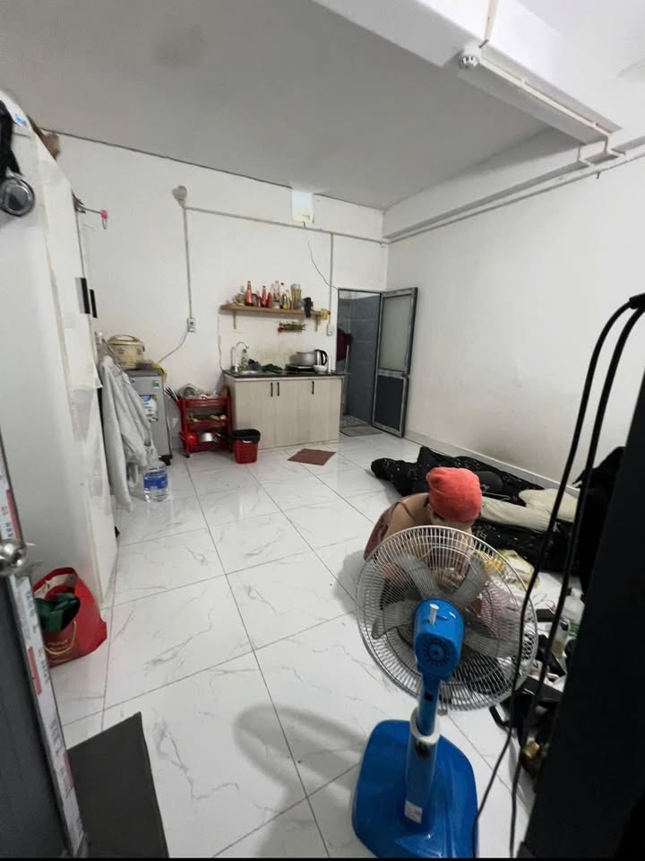 Phòng cho thuê 196 Tô Ngọc Vân, Thạnh Xuân, 2.6 triệu - Cách QL 300m, giờ giấc tự do!