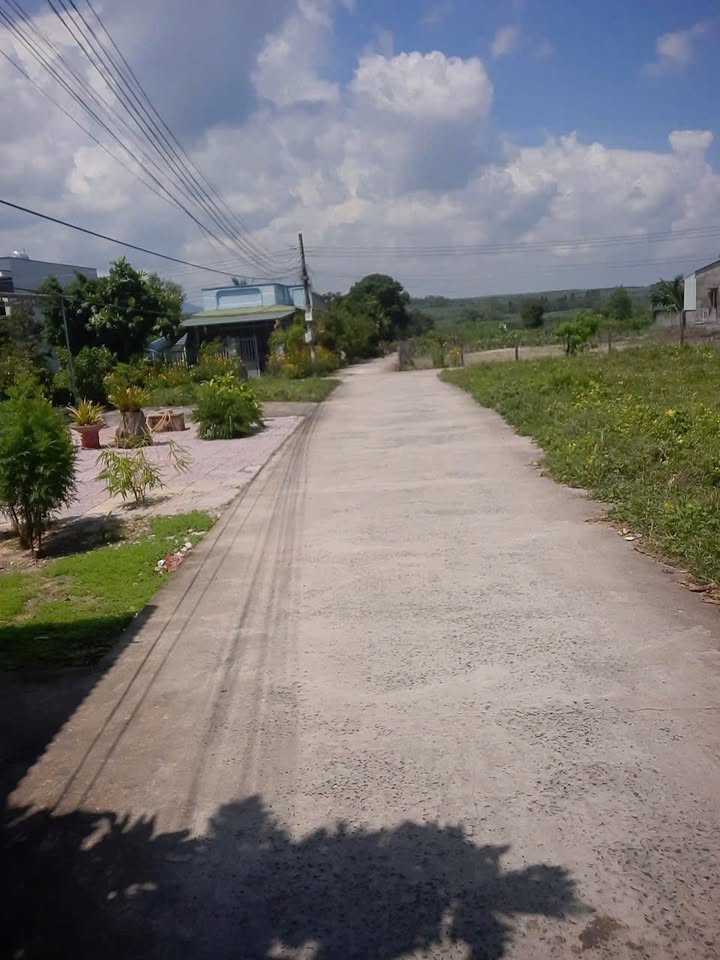 Lô đất hẻm Trưng Trắc, phường Tân An, 183m² giá 1 tỷ - Đầu tư tiềm năng cao!