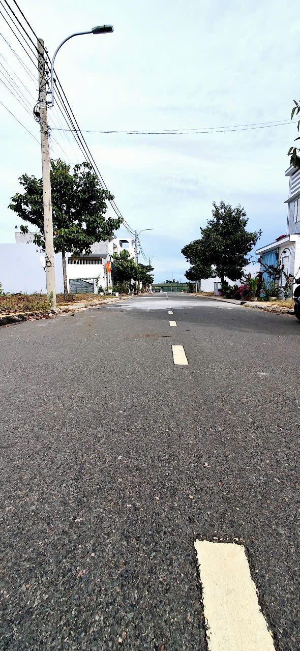 Lô đất thổ cư 102m² KDC Rạng Đông - Giá chỉ 990 triệu, cơ hội đầu tư tuyệt vời!