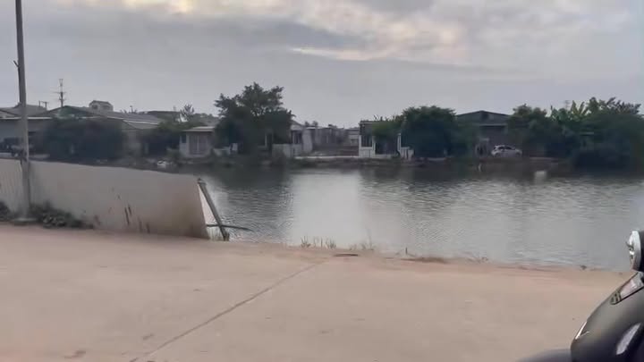 Đất vườn 600m² view hồ tại Vân Côn, giá chỉ 3 tỷ - Sổ đỏ chính chủ!