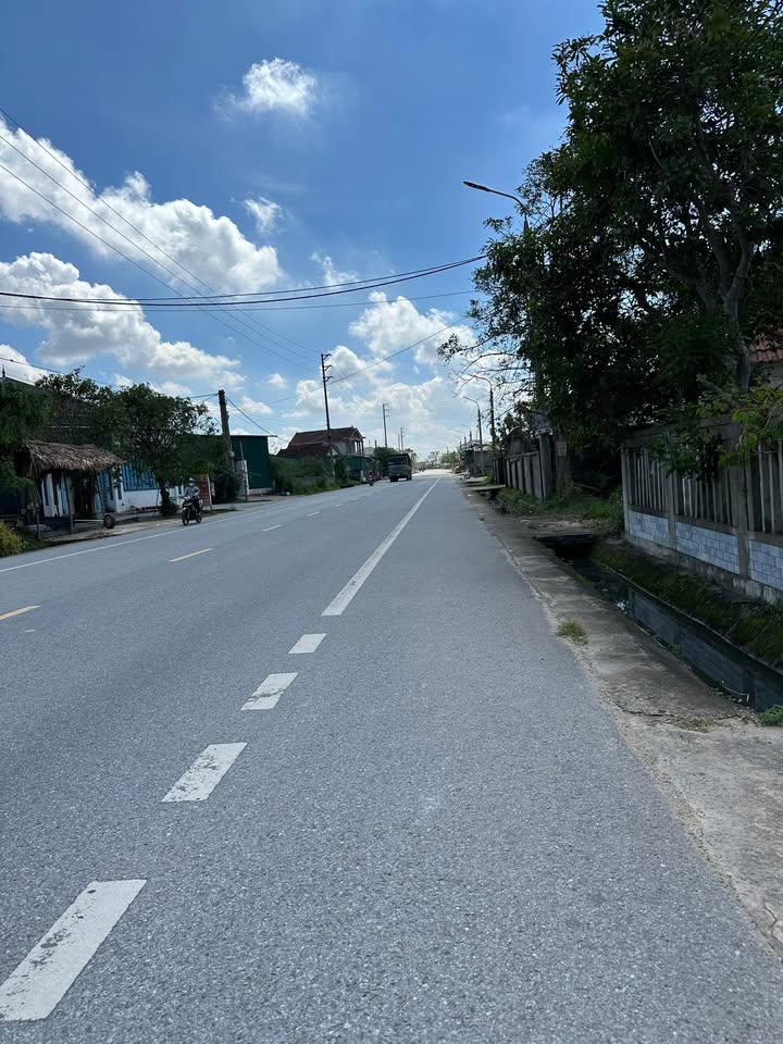 Đất mặt tiền Quốc lộ 15B, Việt Tiến, 156m² - Giá 3.3 tỷ, cơ hội đầu tư tuyệt vời!