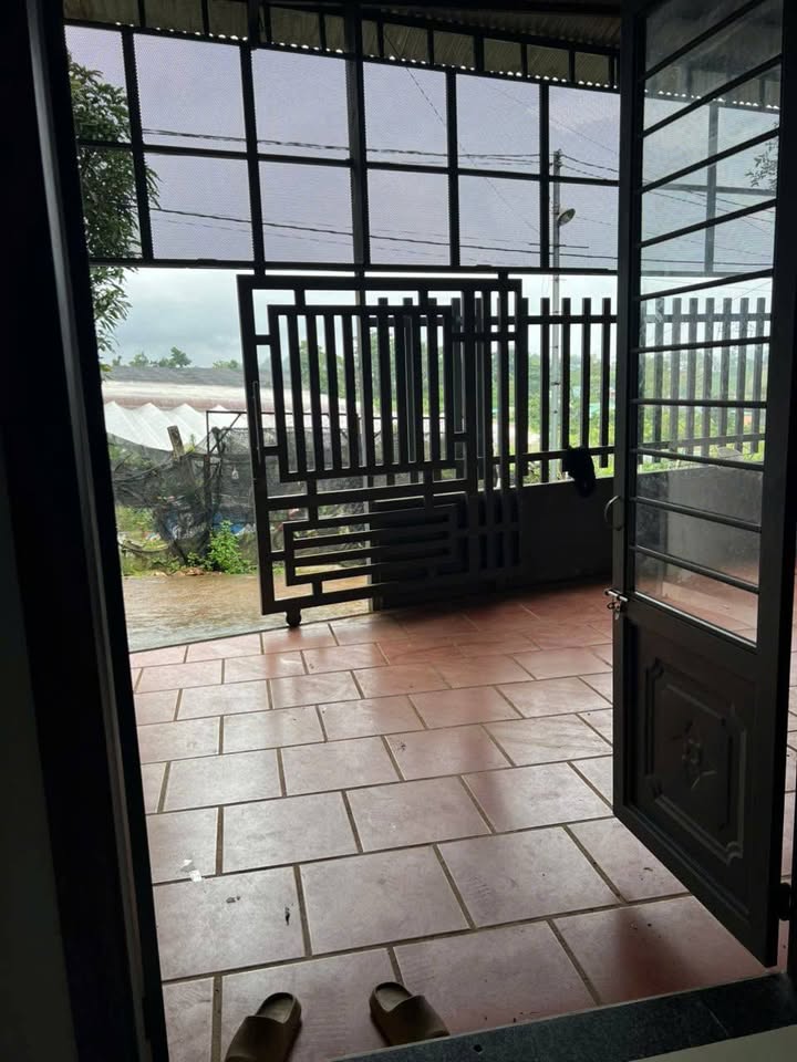 Nhà cho thuê Hẻm ô tô Bùi Thị Xuân, Bảo Lộc 2PN - Giá chỉ 3 triệu/tháng!