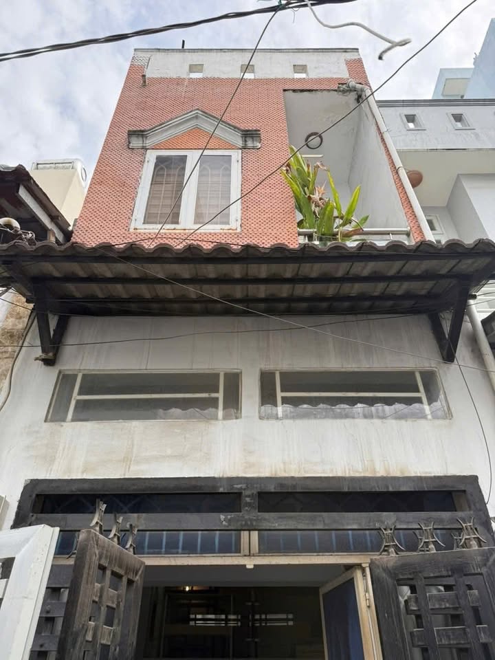 Nhà phố Trần Bá Giao, Gò Vấp 25.5m² giá 4.49 tỷ - Hẻm thông xe hơi, vị trí đẹp!