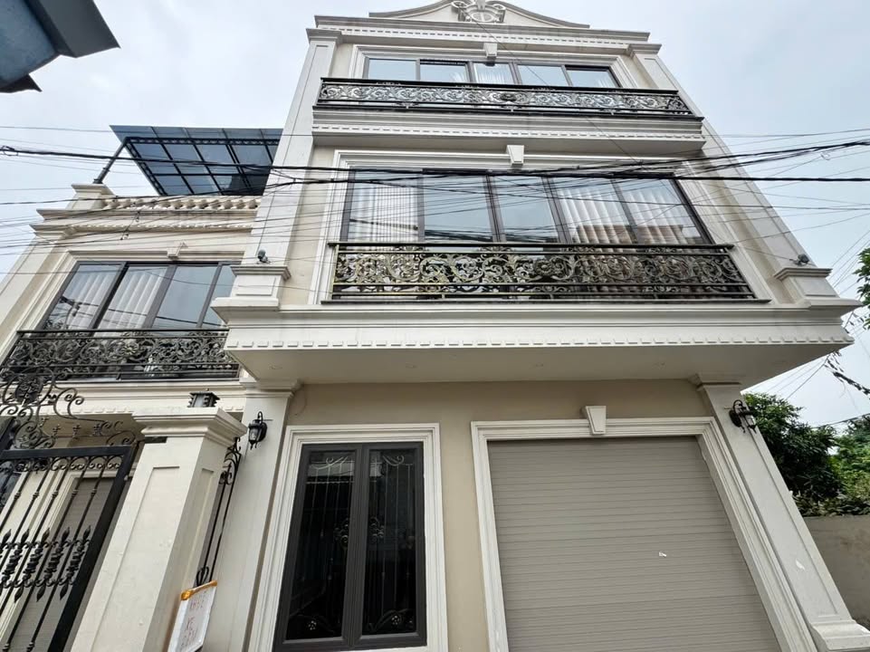 Nhà 3 tầng lô góc 67m² tại Đồng Hòa, Kiến An - Chính chủ bán gấp chỉ 3 tỷ!