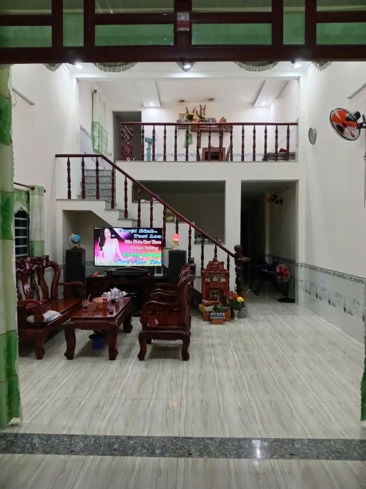 Nhà riêng Khánh Bình, Tân Uyên 100m² giá 1.1 tỷ - Gần nhà thờ Bến Sắn