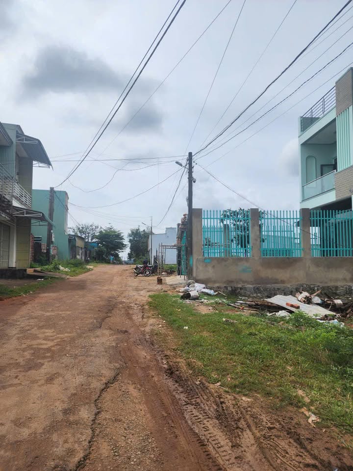 Nhà mới xây 100m² tại Phường Diên Hồng, Giá 1.38 tỷ - Sẵn sàng vào ở!