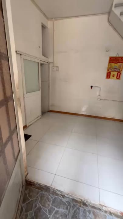 Nhà phố Nguyễn Văn Nghi, Gò Vấp 15m² giá 1.95 tỷ - Hẻm xe hơi, chính chủ!