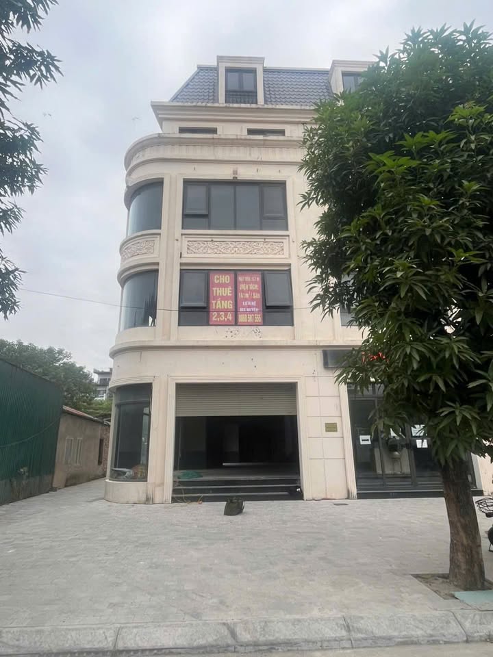 Văn phòng cho thuê tại Thanh Bình Garden, Định Công, 140m² chỉ 10 triệu/tháng - Mặt tiền kính thoáng đãng!