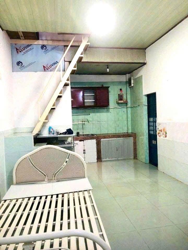 Nhà cho thuê 118/ Huỳnh Thiện Lộc, Tân Phú 50m² - Vị trí thuận tiện, giá chỉ 6 triệu!