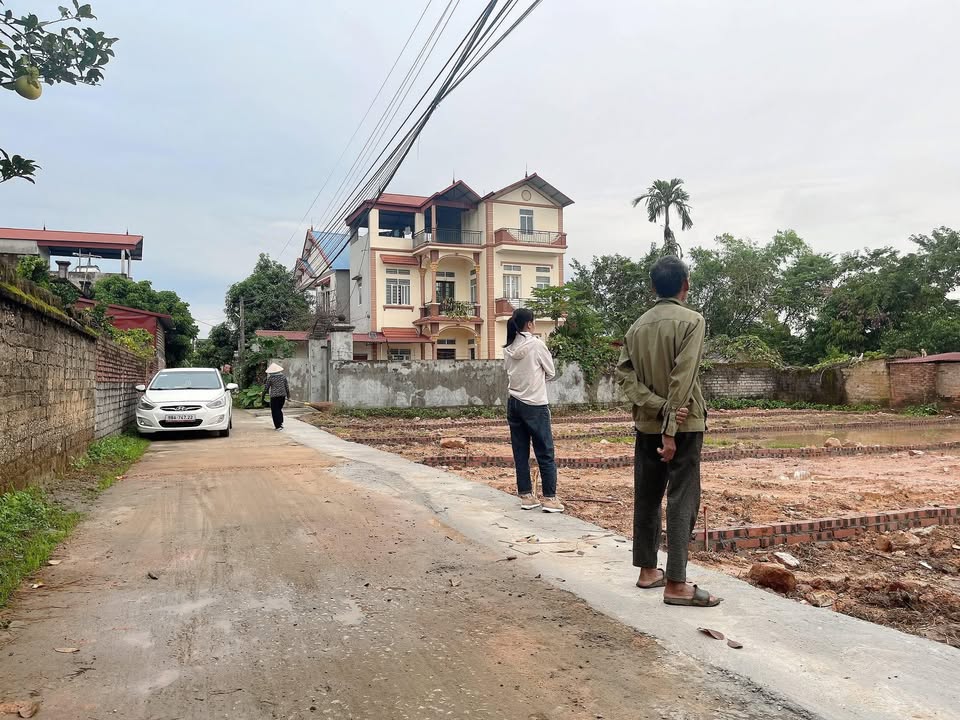 Đất nền phường Tự Lạn 100m² giá chỉ 800 triệu - Cơ hội đầu tư tuyệt vời!