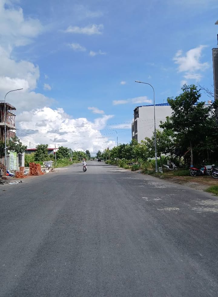 Đất nền KDC Tân Phú, Cái Răng, 100m² giá 2.2 tỷ - Cơ hội đầu tư hấp dẫn!