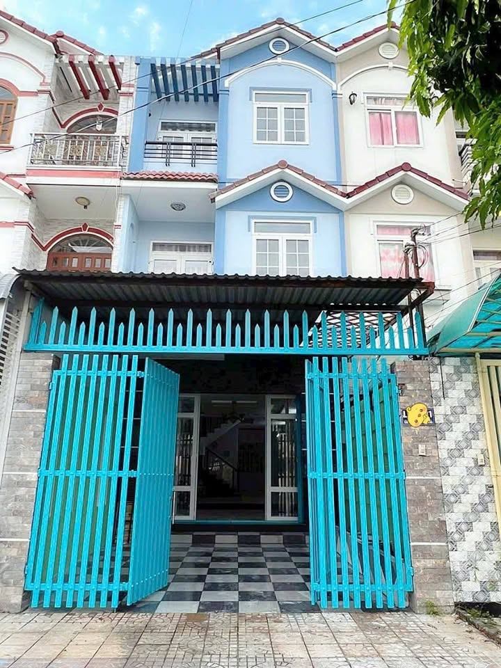 Nhà cho thuê tại Cồn Khương, Ninh Kiều - Diện tích 120m², giá 10 triệu/tháng - Không gian sống lý tưởng!