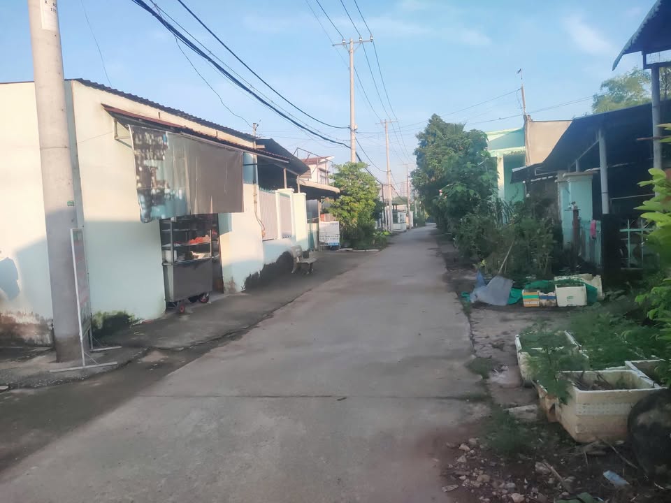 Nhà mặt tiền hẻm 34, đường Số 2, Long Phước, Quận 9, 99m² giá 4.5 tỷ - Chính chủ bán gấp!