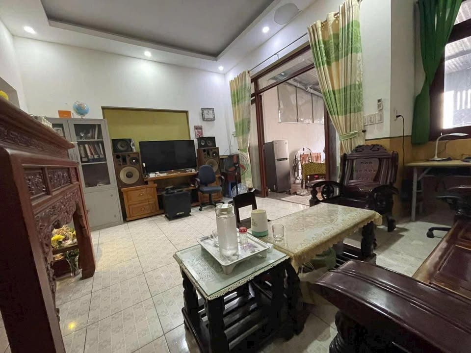 Nhà mặt tiền đường 138, Thủ Đức, 94.8m² giá 5.5 tỷ - Đầu tư sinh lời ngay!