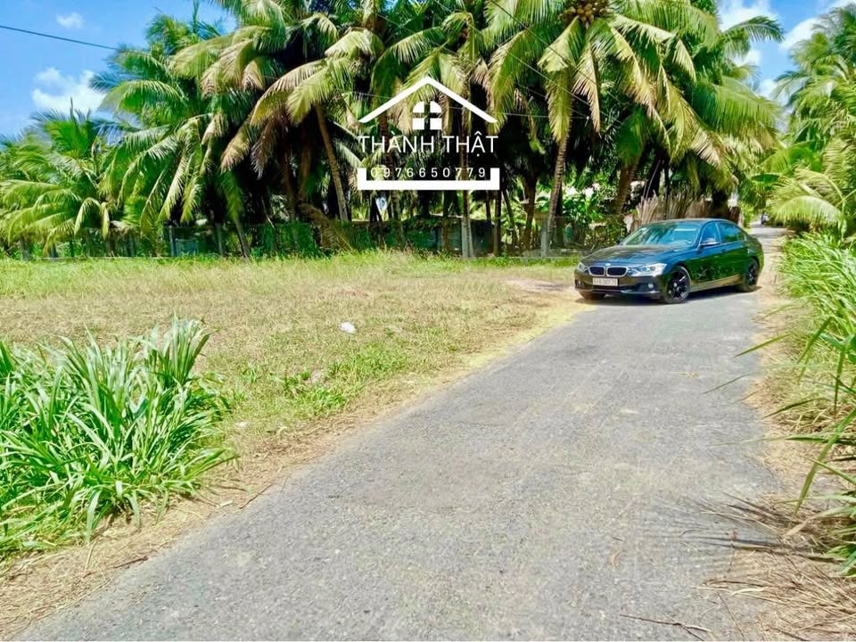 Đất công thổ cư mặt tiền đường nhựa Gò Công Tây 1327m² giá 1.75 tỷ - Thương lượng chính chủ!