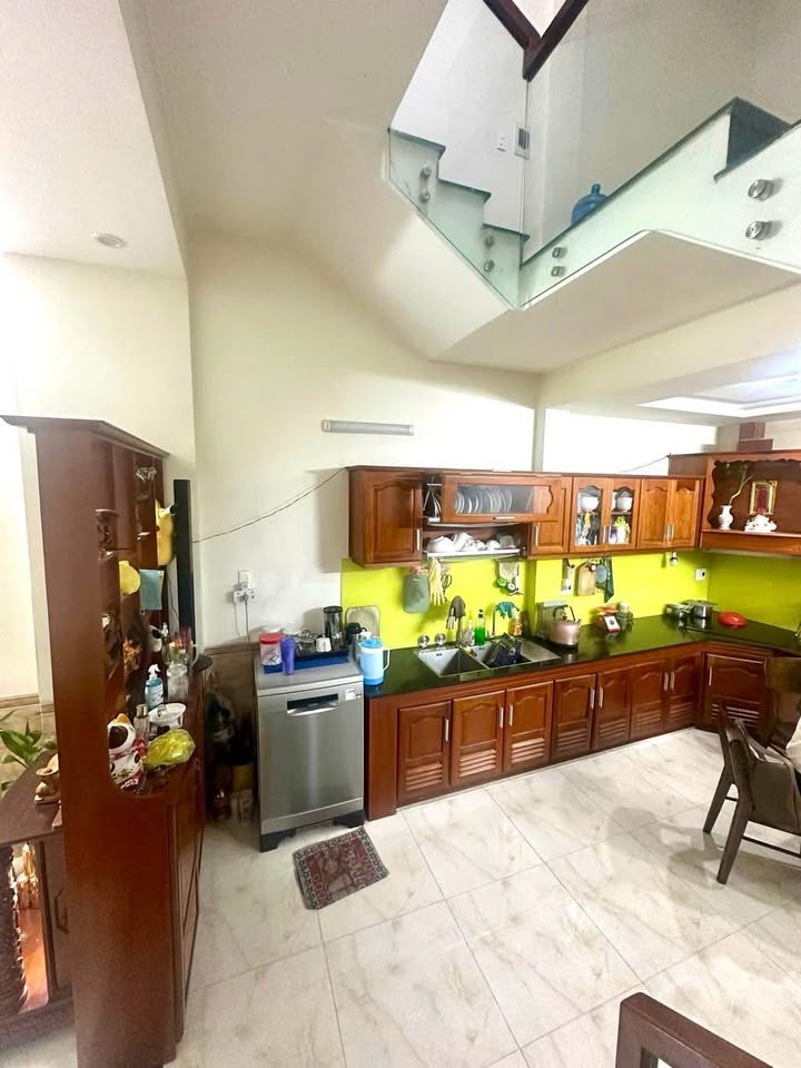 Nhà mặt phố Nguyễn Hữu Hào, Khuê Mỹ 90m² giá 8 tỷ - Tiềm năng tăng giá cao!