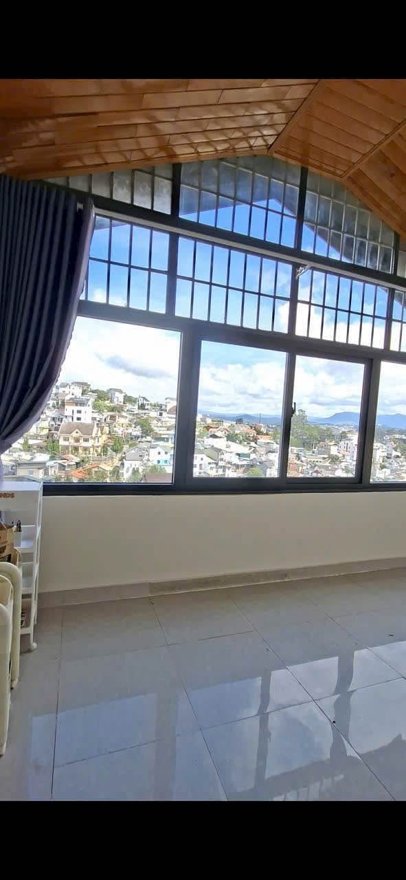 Nhà mặt tiền Ngô Thì Nhậm Đà Lạt 100m² giá 10.5 tỷ - Vị trí kinh doanh đắc địa!