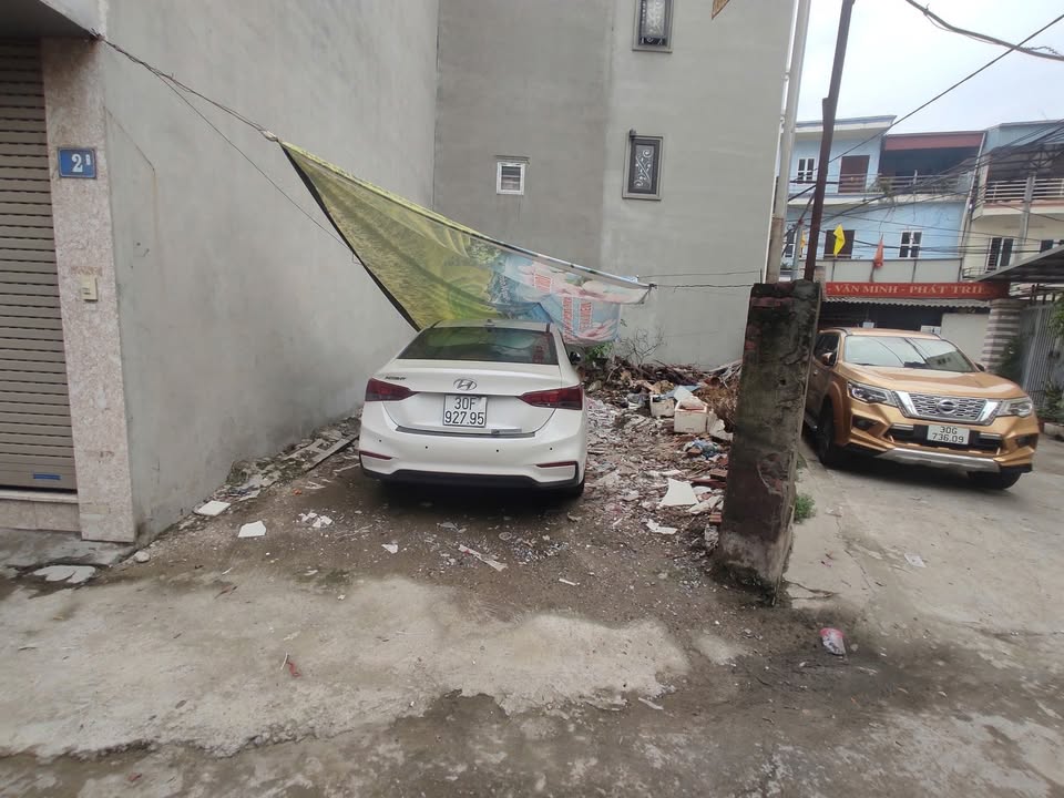 Bán đất Thạch Bàn, Long Biên 41m² giá 7.5 tỷ - Mặt tiền rộng, ô tô vào tận nơi!