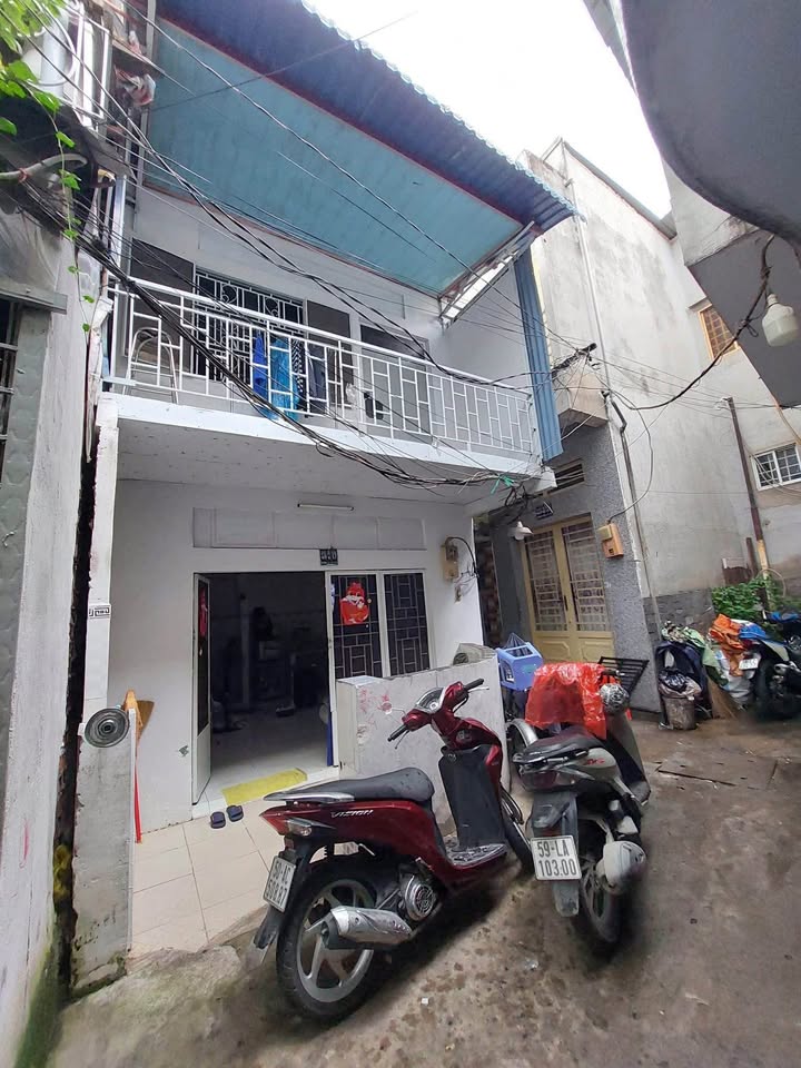 Nhà hẻm 23, Đường 16, P4, Q8 - 24m² giá 2.26 tỷ, chính chủ bán gấp!