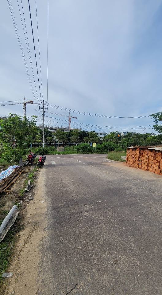 Đất nền Nhơn Bình, Quy Nhơn 80m² giá 3.15 tỷ - Sổ đỏ chính chủ, vị trí đẹp!
