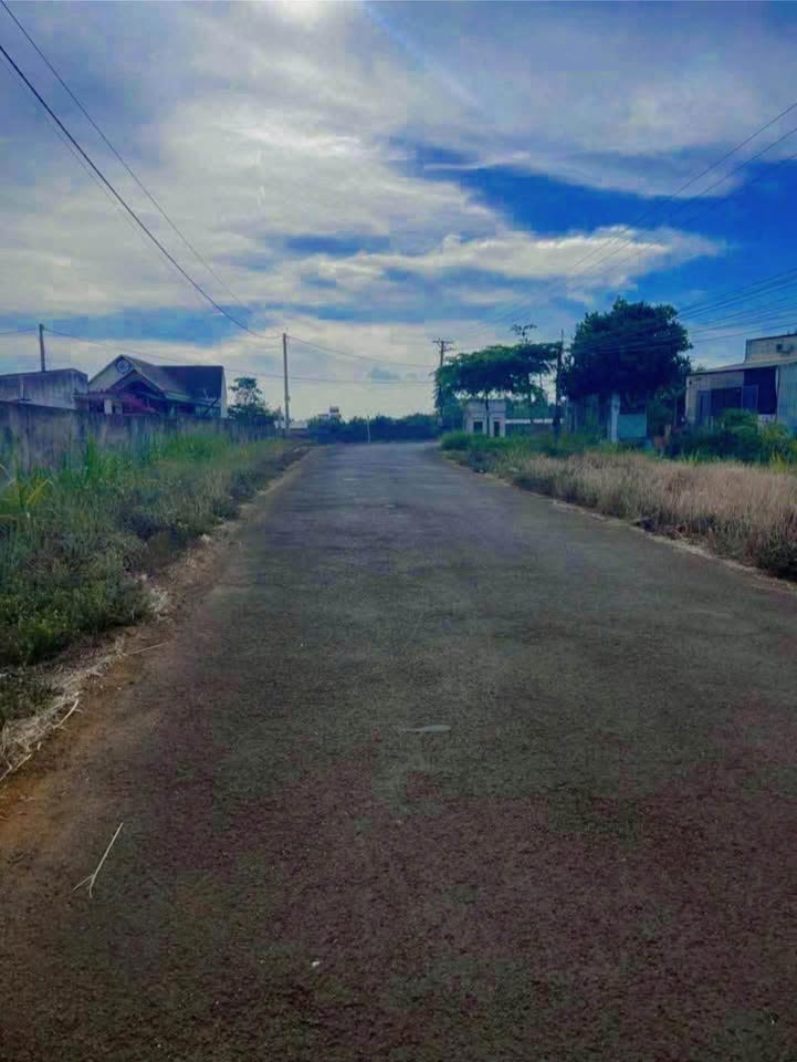 Đất mặt tiền đường Dương Minh Châu, Pleiku 225m² chỉ 900 triệu - Cơ hội đầu tư hấp dẫn!