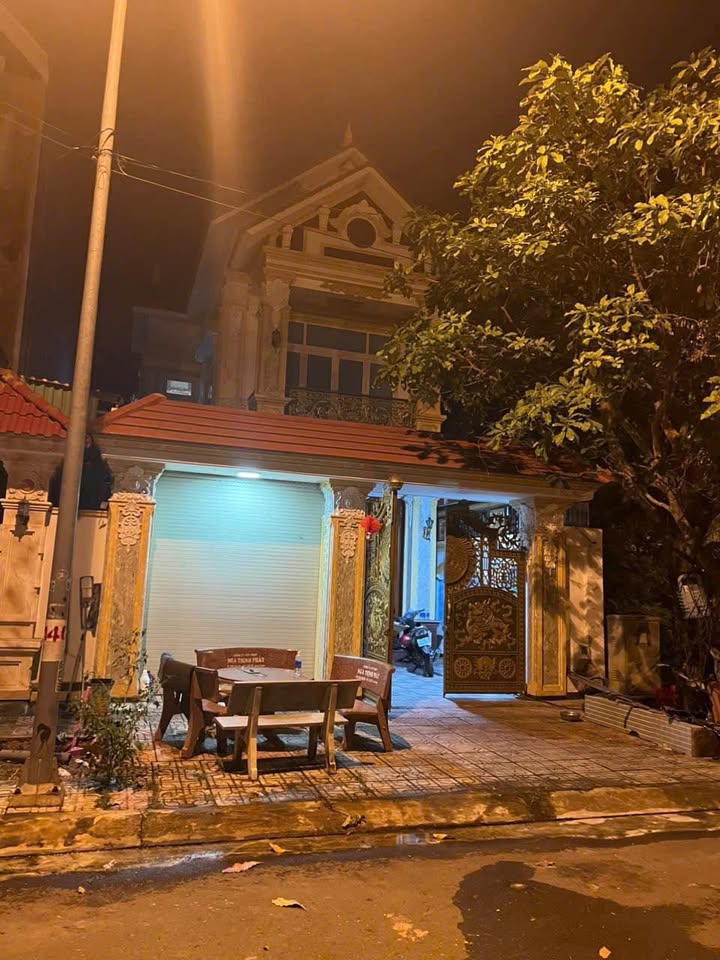 Nhà phố hiện đại tại Tam Phước, Đồng Nai 140m² giá 5.5 tỷ - Sẵn sàng vào ở ngay!