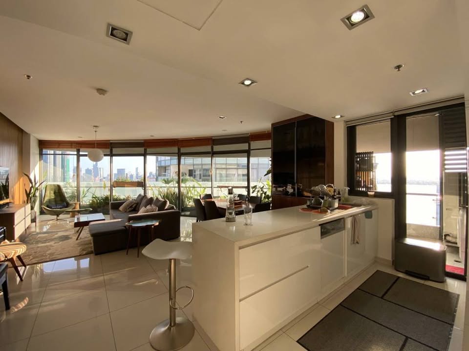 Căn hộ cho thuê đường Ngô Tất Tố, quận Bình Thạnh 140m² - Thiết kế ấm cúng, view đẹp!