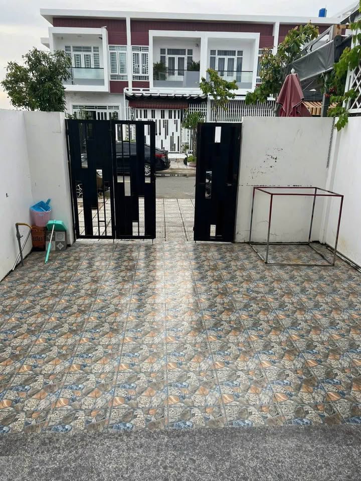 Nhà phố cho thuê tại đường số 20, Vĩnh Quang, Rạch Giá - Giá chỉ 5 triệu/tháng!