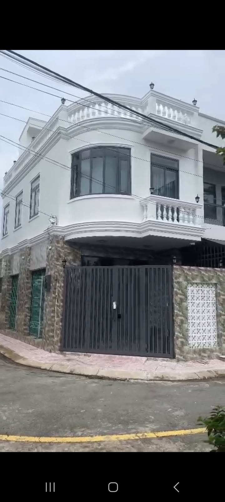 Nhà góc 2 mặt tiền 54m² tại Long Phước, quận 9 - Giá chỉ 4.3 tỷ, phong thủy tốt!