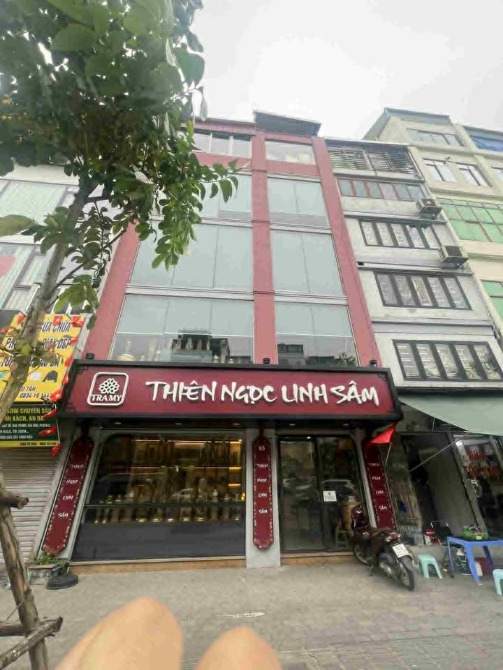 Cho thuê mặt phố Thái Hà, Đống Đa 60m² giá 45 triệu - Vị trí đắc địa, kinh doanh sầm uất!