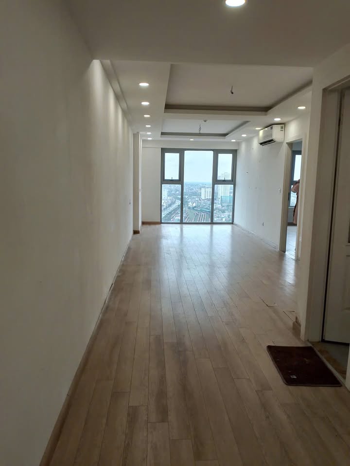 Căn hộ chung cư Imperial Plaza Đống Đa 80m² giá 12 triệu - An ninh 24/7, tiện ích đầy đủ!