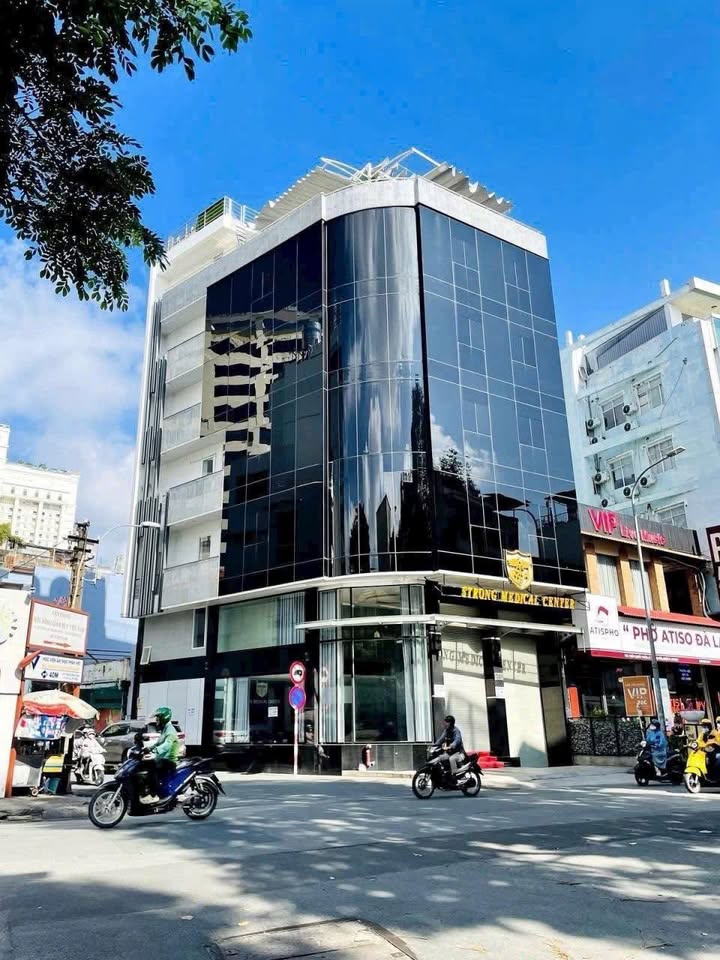 Bán gấp FrontHouse đường Pasteur - Trần Quốc Toản, quận 3, 135m² chỉ 139 tỷ - Sổ hồng chính chủ!