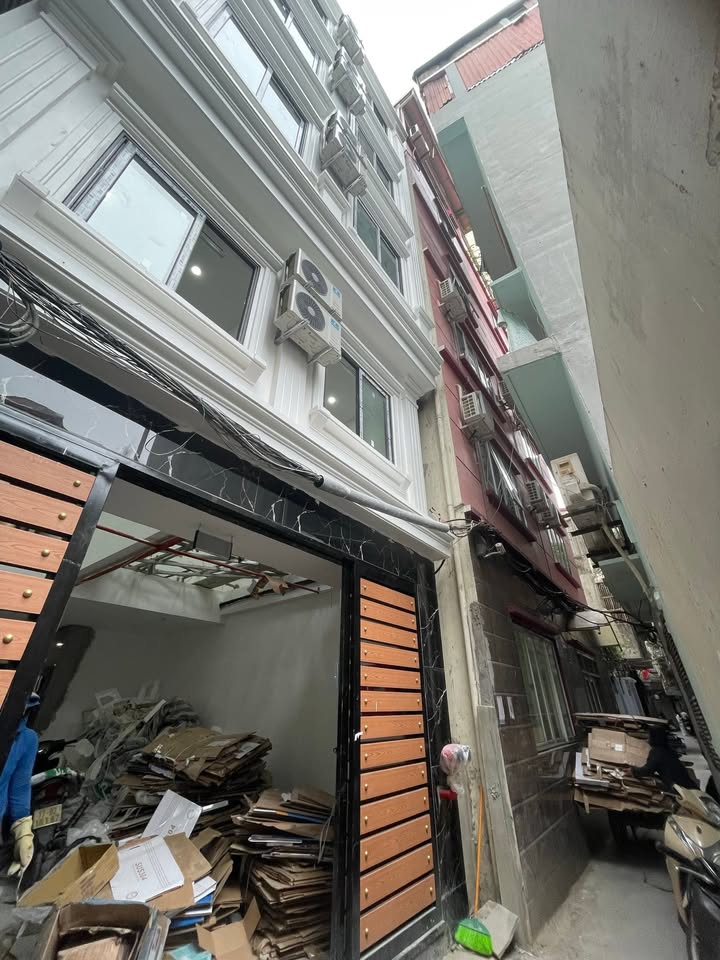 Chính chủ bán CHDV Khâm Thiên, Đống Đa 76m² giá 24.5 tỷ - Dòng tiền khủng 140 triệu/tháng!