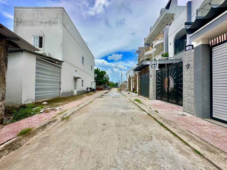 Đất mặt tiền Rạch Bạch Nha, phường 5, TP Mỹ Tho 187.6m² giá 4.5 tỷ - Vị trí đắc địa ngay trung tâm!