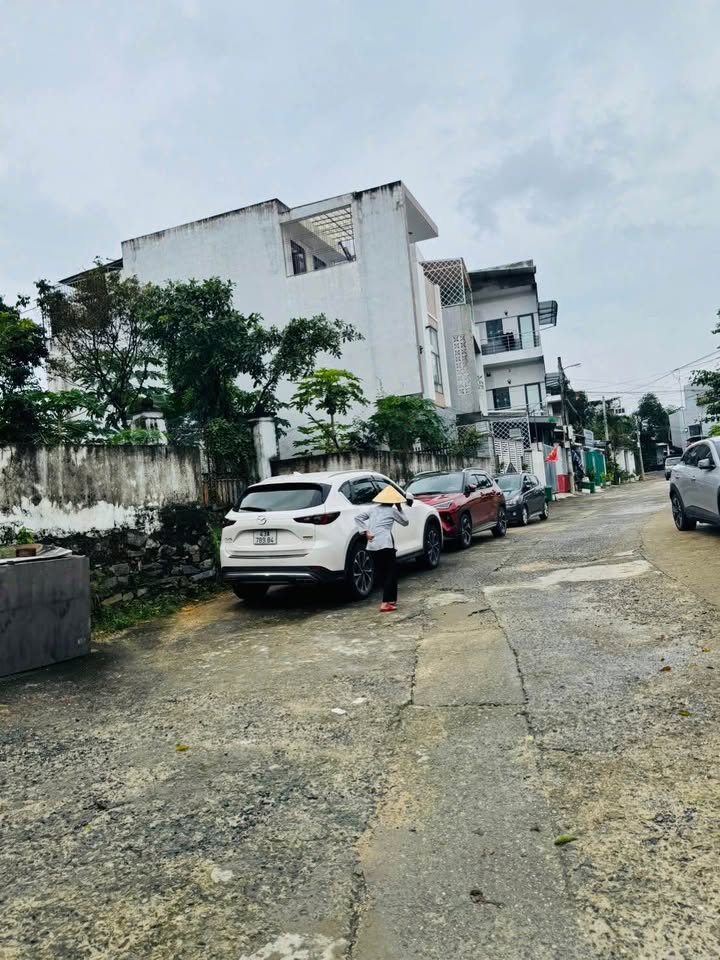 Đất nền Đà Nẵng 82m² giá 2 tỷ - Vị trí đắc địa gần chợ Cẩm Lệ!