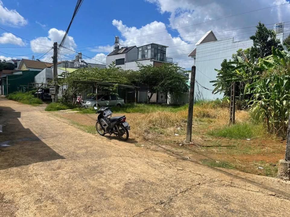 Nhà phố Hẻm 88 Quang Trung 120m² giá 1.8 tỷ - Cơ hội đầu tư tuyệt vời!