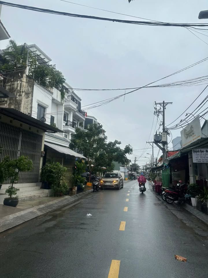 Bán nhà mặt tiền Tỉnh Lộ 10, phường Tân Tạo, 903m² - Kinh doanh tốt, giá chỉ 5.85 tỷ!