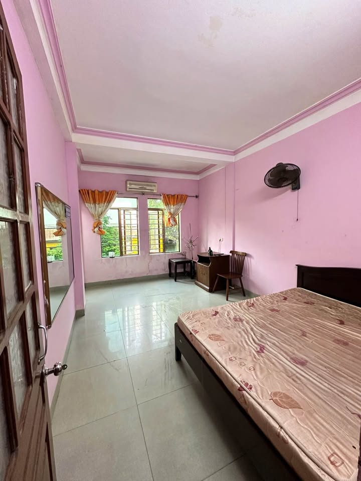 Phòng cho thuê tại Trần Quốc Toản, Móng Cái - Thoải mái và tiện nghi