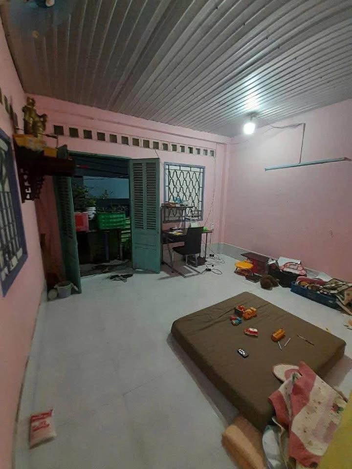 Nhà góc 2 mặt tiền phường 14 quận 8, diện tích 60m² giá 4 tỷ - Khu dân cư đẹp, thuận tiện di chuyển!