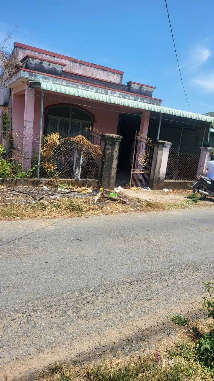 Nhà mặt tiền nhựa 204m² xã Tăng Hòa, Gò Công Đông - Giá chỉ 680 triệu!