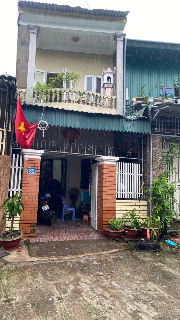 Bán nhà 2 tầng đường Trần Thủ Độ - Phường Trường Thi - 99m² giá 5.25 tỷ - Kinh doanh sầm uất!