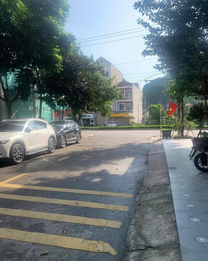 Đất nền đẹp ngõ 119 Lê Thái Tổ, Ninh Khánh 90m² - Giá chỉ 6 tỷ VND!