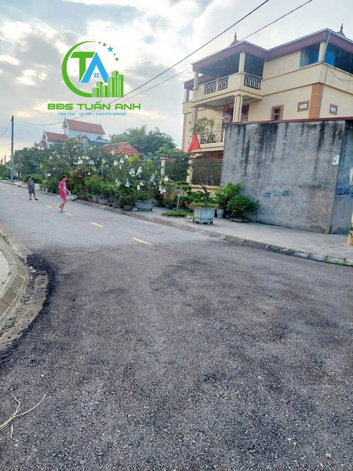 Đất 2 mặt tiền Tân Hưng, Hưng Yên 100m² giá chỉ 3 tỷ - Cơ hội đầu tư lý tưởng!