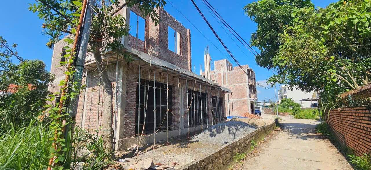 Nhà 3 tầng mới xây tại Hà Khẩu, Hạ Long 59m² giá chỉ 2.85 tỷ - Sẵn sàng vào ở!