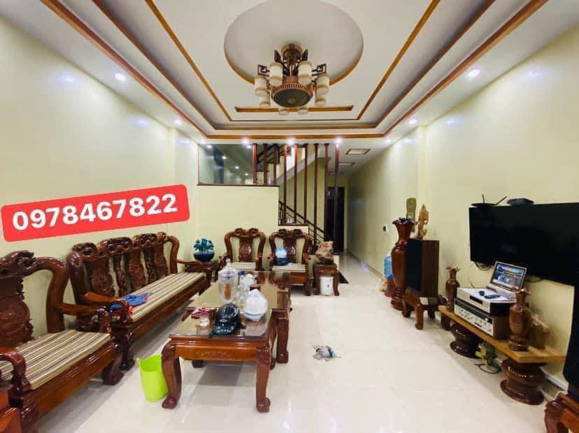 Nhà 4 tầng mặt đường Trần Quang Khải, Lạng Sơn 80m² giá 3 tỷ - Kinh doanh sầm uất!