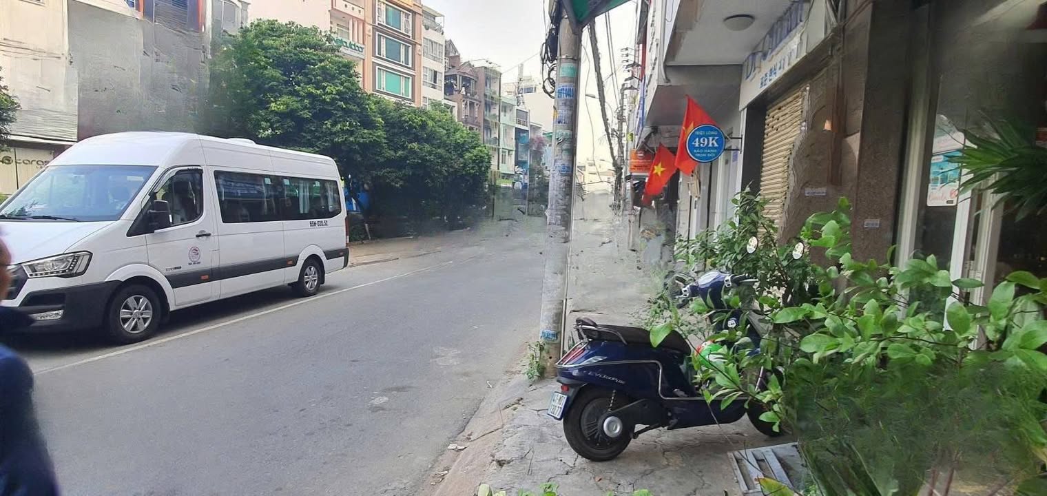 Mặt bằng kinh doanh cho thuê đường Cách Mạng Tháng Tám, Quận 10, 35m² - Giá chỉ 12 triệu/tháng!