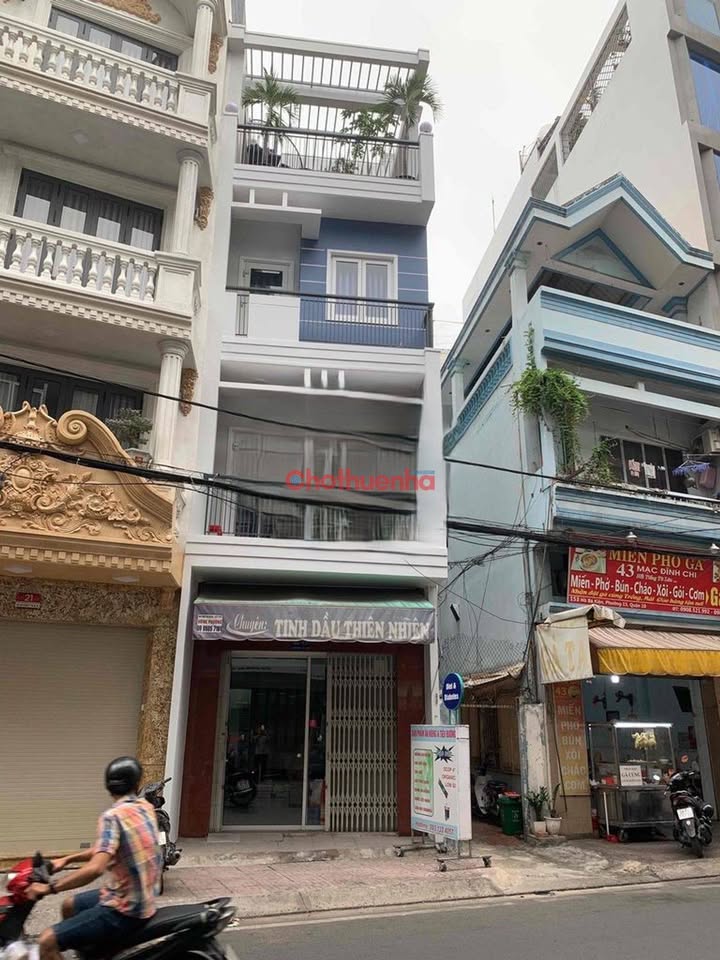 Mặt bằng kinh doanh mặt tiền đường Hồ Bá Kiện, Quận 10 - Diện tích 28m², chỉ 13 triệu/tháng!