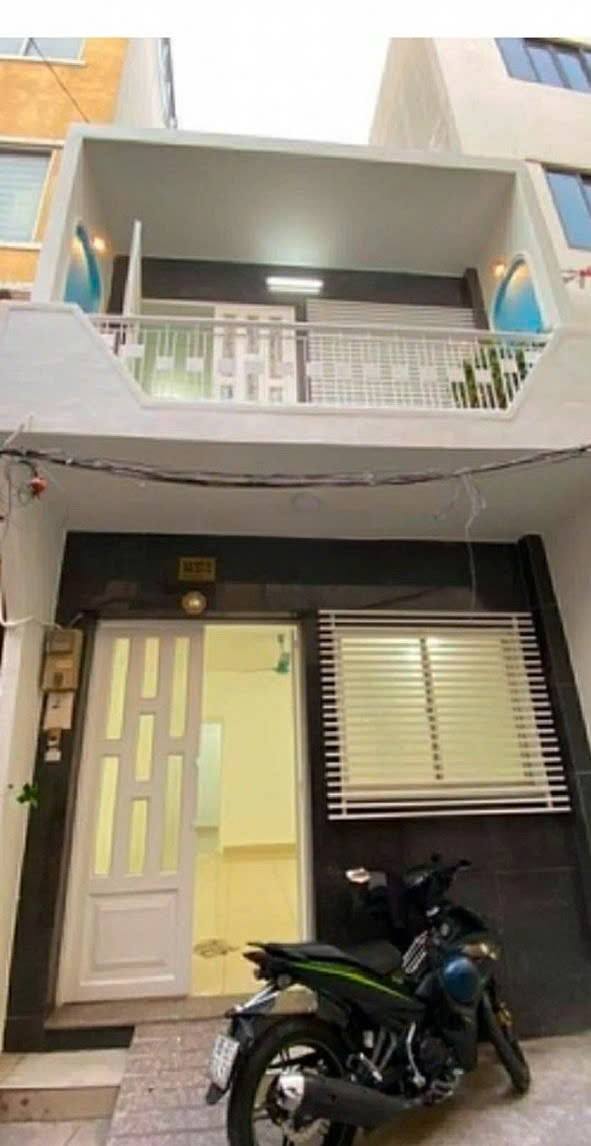 Nhà nguyên căn cho thuê tại 53 Trần Khánh Dư, Quận 1 - Giá chỉ 11.5 triệu/tháng!